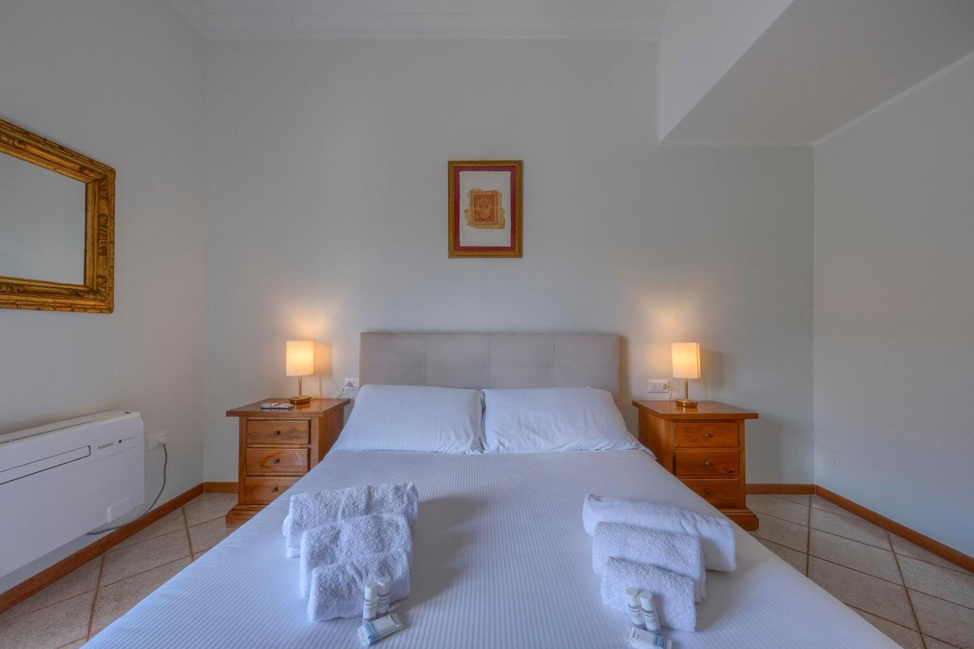 Romantic Home - Charm Ed Eleganza Nel Cuore Di Firenze Dış mekan fotoğraf