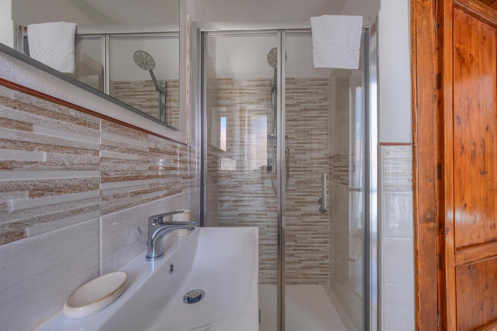 Romantic Home - Charm Ed Eleganza Nel Cuore Di Firenze Dış mekan fotoğraf